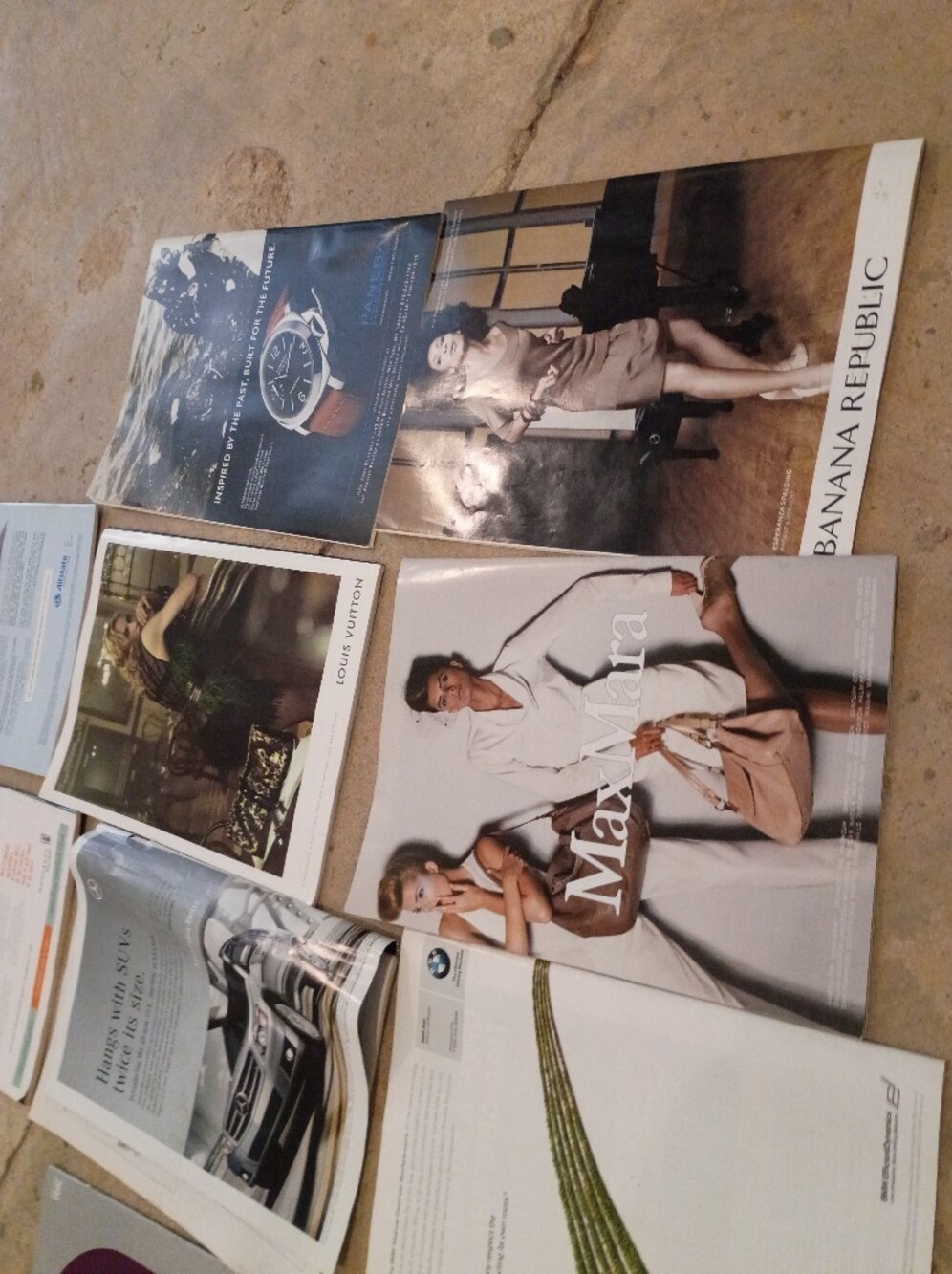 Magazine Set - Picture 3 of 6